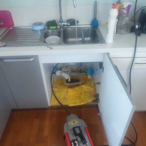 Atasehir_kayisdagi_lavobo_tikaniklik_acma